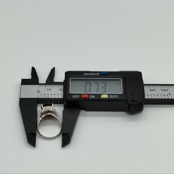 Jewelry Ring Garnet 5.11ct Platinum 1399052 - Picture 8 of 11